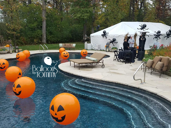 Halloween Pool Party - Balloons by Tommy