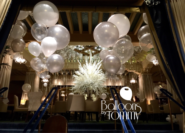 Balloon decor at The Drake Hotel Chicago NYE 2017 - Balloons by Tommy