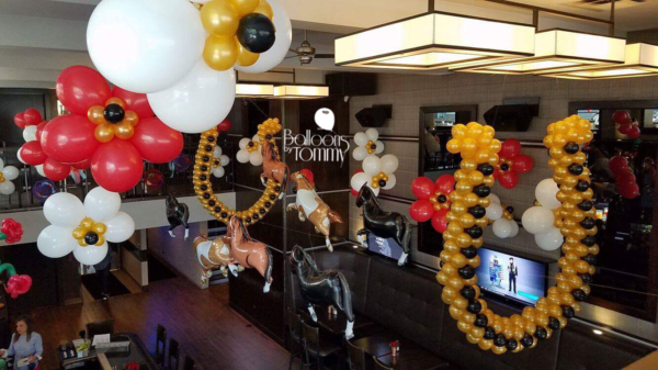 Kentucky Derby 2017 - Balloons by Tommy