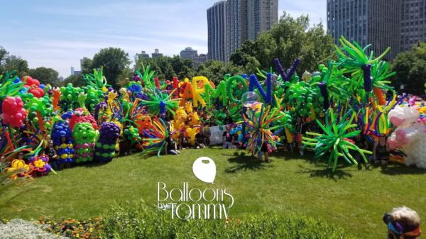 Balloons by Tommy - Chicago Pride Parade 2018