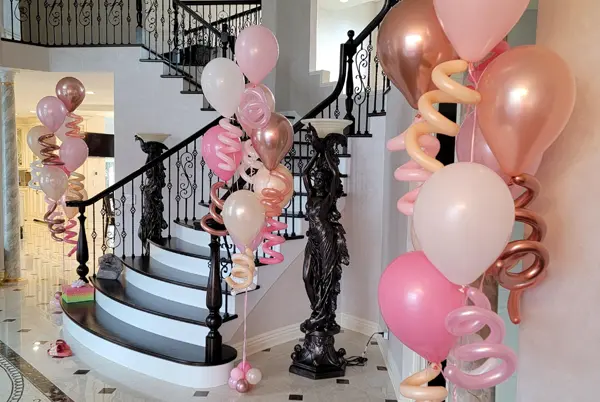 Pink balloon bouquets